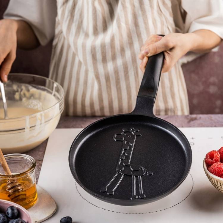 Patelnia 18 cm do pankejków Klausberg KB7975 żyrafa indukcja Gaz non-stick