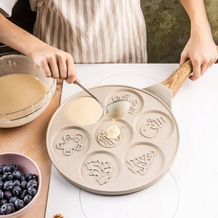 Patelnia do pankejków Klausberg ŚWIĄTECZNA 7 wzorów, indukcja, non-stick