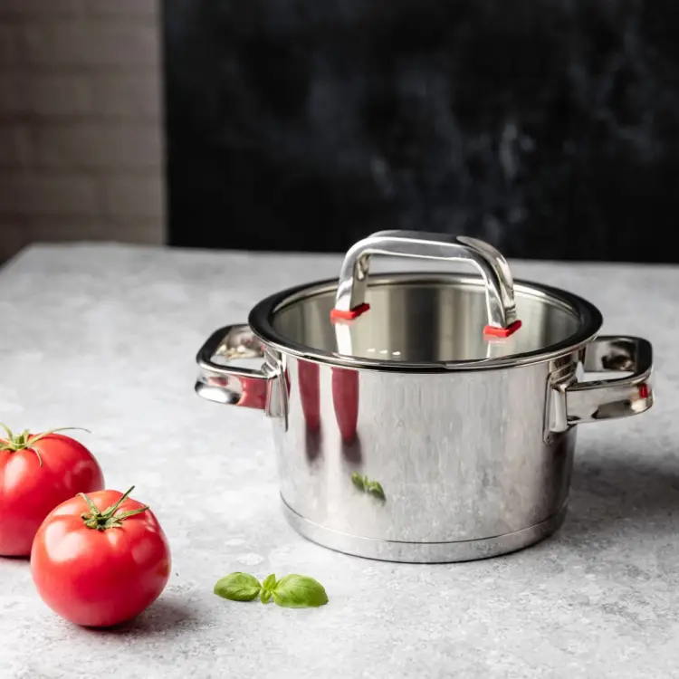 Garnek VCASA SIERRA 18cm 2,2L Stal 304 Indukcja Pokrywka Odcedzania Cedzak